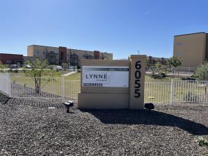 Lynne Village Apartments