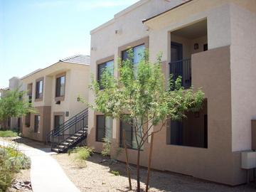 Indigo Pointe Apartments Image 1