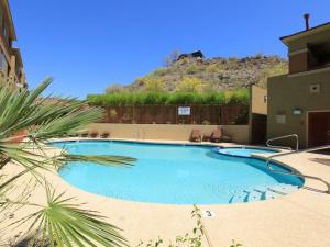 Hacienda at Sunnyslope Image 2